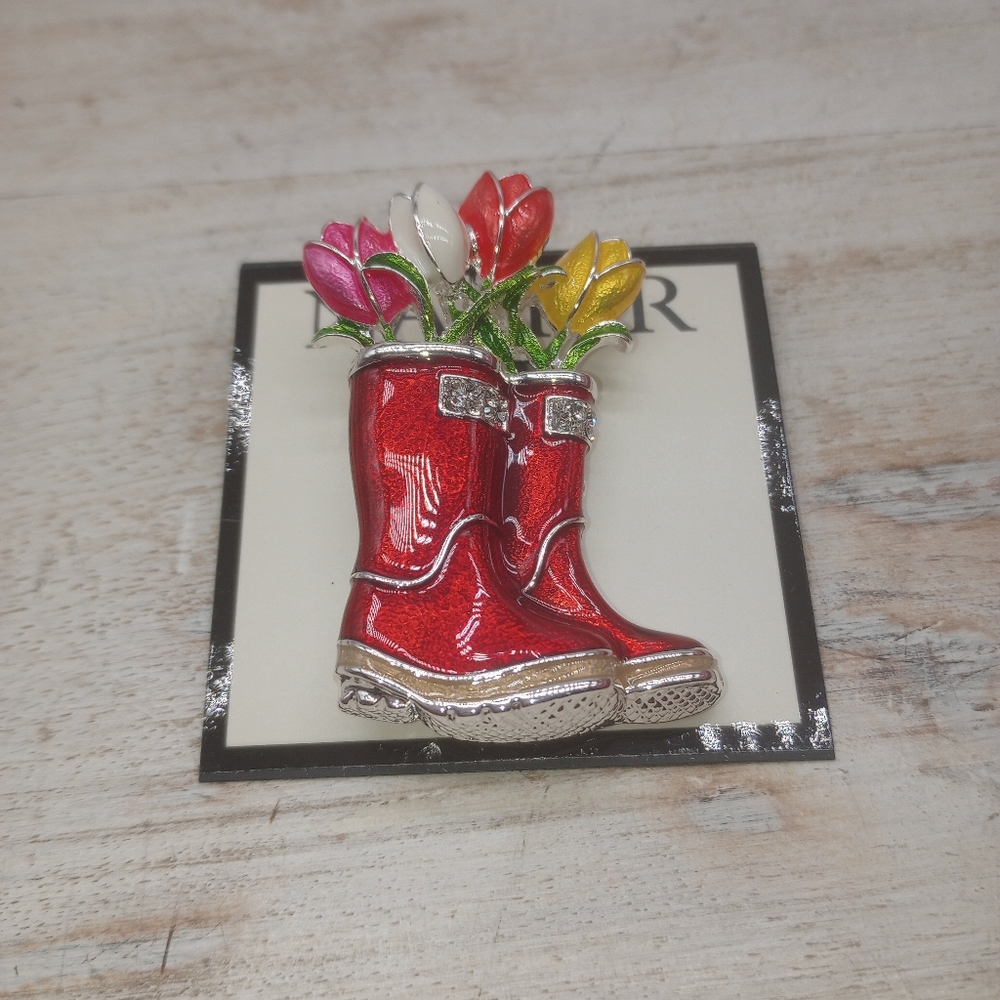 Napier Rain Boots Pin